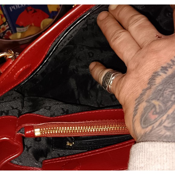 DKNY Donna Karen tote bag - Picture 8 of 10